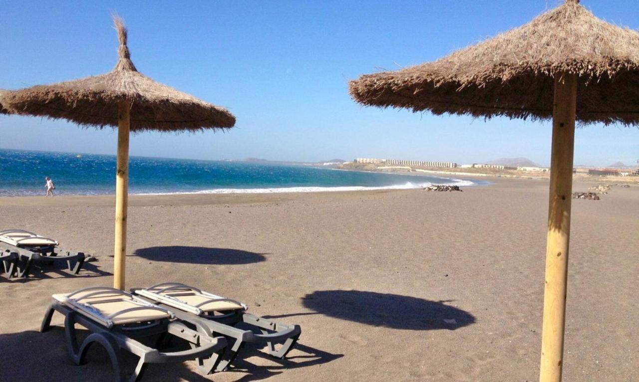 Surfers Lodge El Médano Екстериор снимка